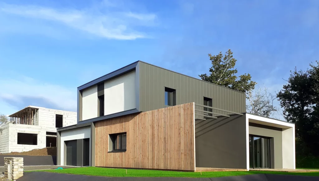 Réalisation maison 05, vue depuis la rue du lotissement à La Forest Landerneau